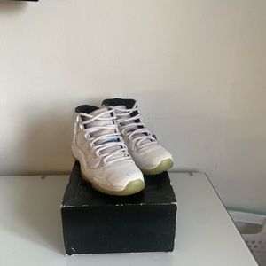 Jordan Legend Blue 11